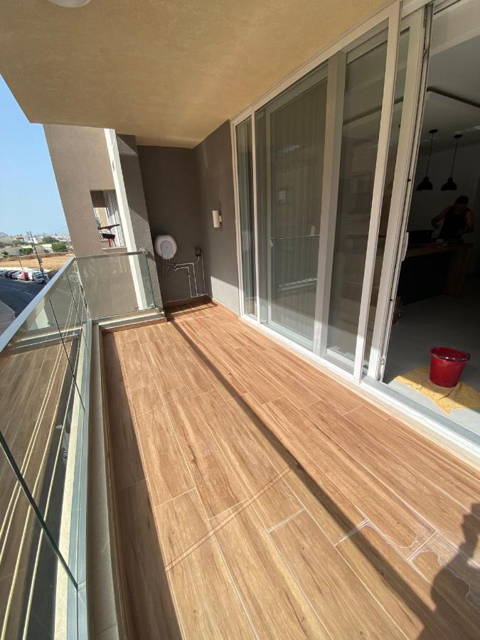 Modern, Spacious, 3 Bedroom Apartment Near Malta International Airport Luqa Exterior photo